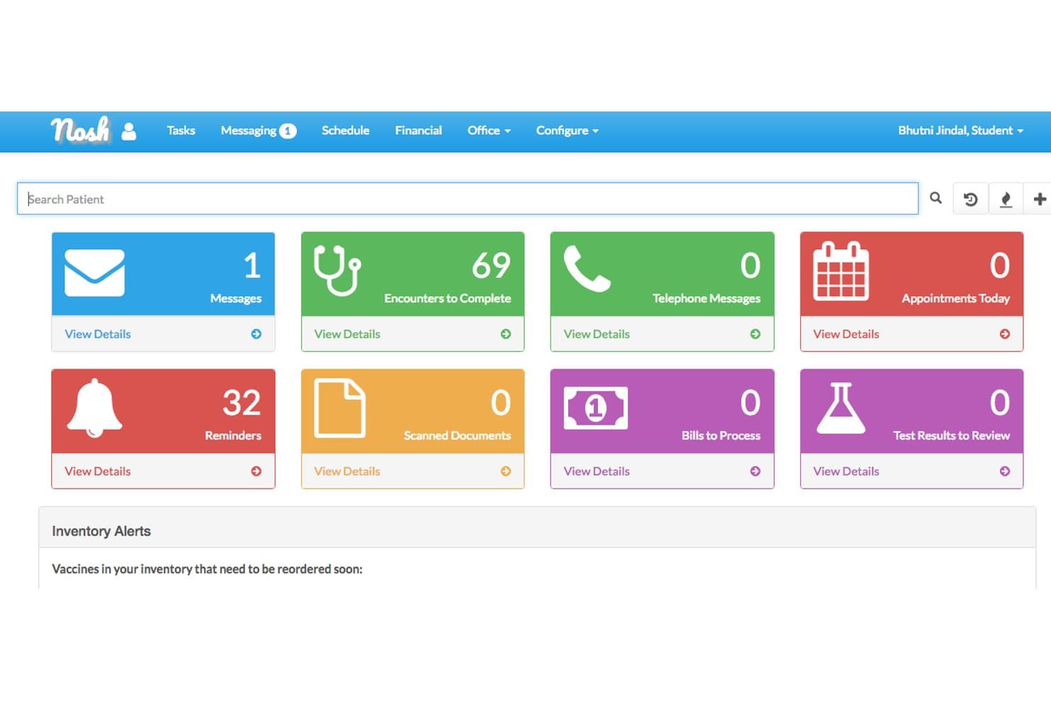 Nosh-dashboard met acht gekleurde tegels met aantallen voor berichten, patiëntcontacten, herinneringen, afspraken, facturen en testresultaten.