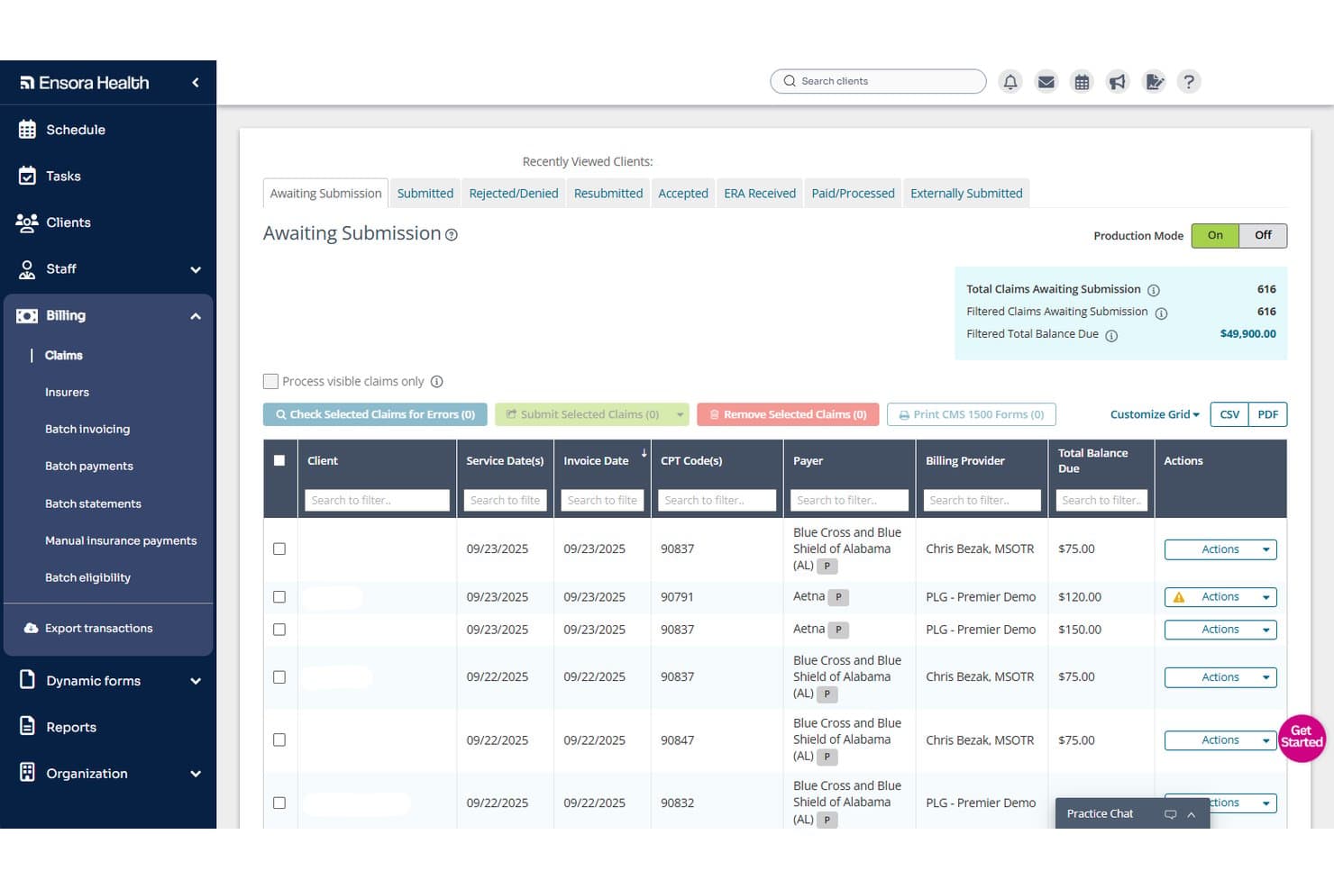 Dashboard voor declaraties van Ensora Health TheraNest waarop 616 declaraties in afwachting van indiening worden weergegeven, met CPT-codes en gegevens over betalers.
