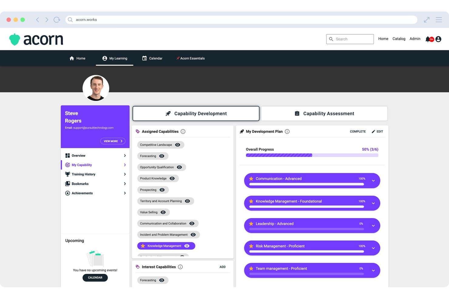 Acorn LMS-plan voor capaciteitsontwikkeling met toegewezen capaciteiten en voortgangsbalken voor een gebruikersprofiel.